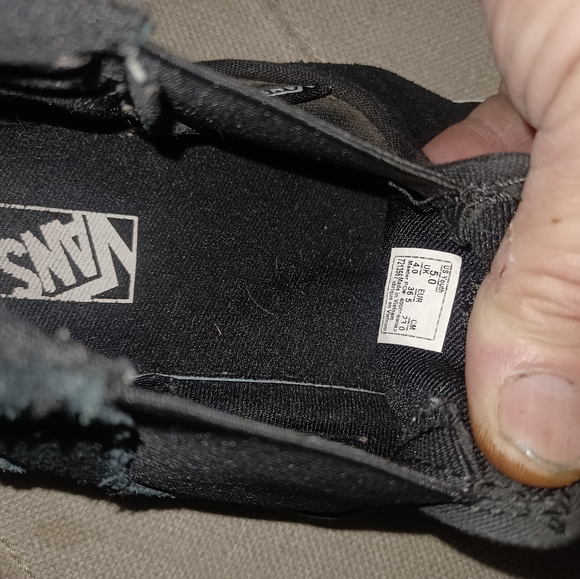 Size 5 Vans chukka style slip on - Picture 3 of 3